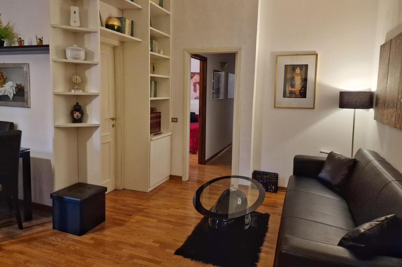 Arezzo Charming Apartment Экстерьер фото