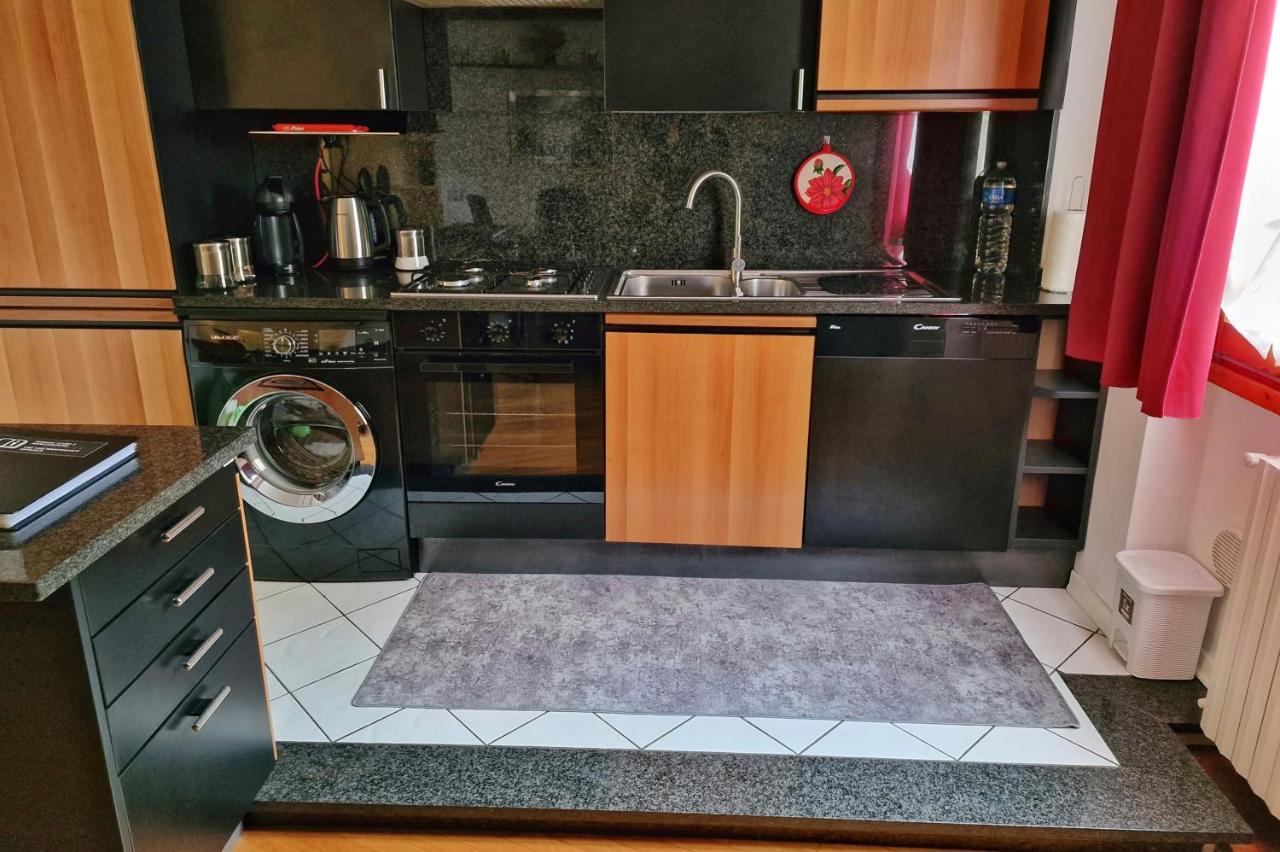 Arezzo Charming Apartment Экстерьер фото